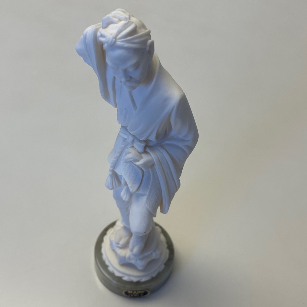 Vintage Italian Alabaster Oriental Dancer Figurine – Made in Italy